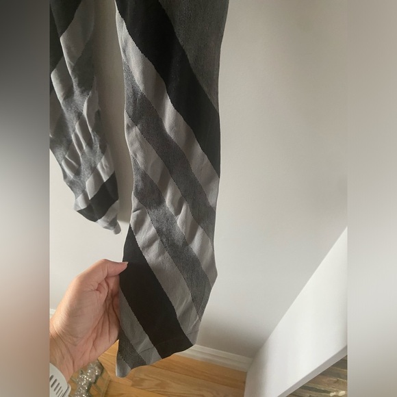 Free People Movement Siren Yoga Leggings - M/L - Picture 5 of 8